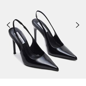 Steve Madden Glossy Black Pointed Heels (Reyes Pump)